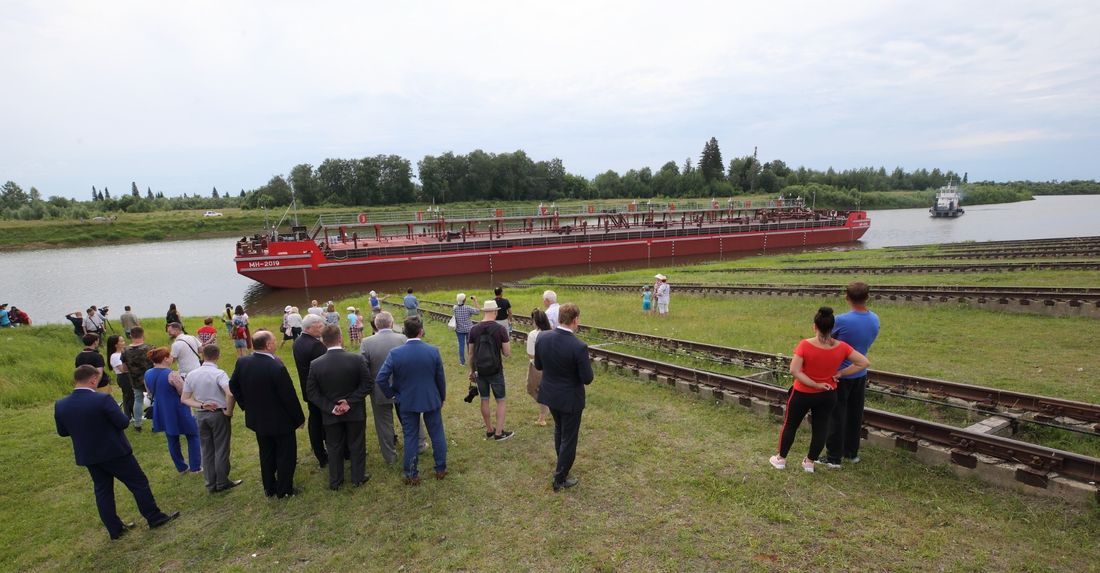 Предприятия Томска и области, Томские новости, баржи самусьский завод промышленность в Томской области Самусьский судозавод изготовил для АЛРОСА 2 наливные баржи за 294 млн руб