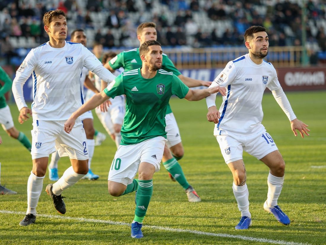 Спорт, Спорт в Томске, Томские новости, матч Томь как сыграла томь фанаты томи флаги первенство рф по футболу олимп-первенство Очередной матч «Томи» закончился нулевой ничьей