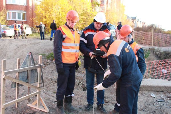 Безопасность, ЖКХ, Томские новости, объекты жкх отопление прорвало трубу учения Томские коммунальщики отработали действия при повреждении теплосетей