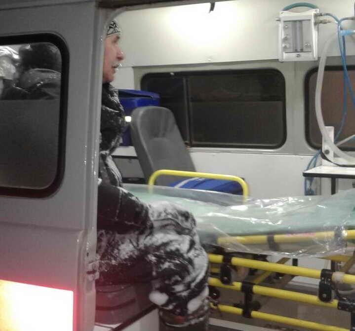 Происшествия, Томские новости, лес прогулки заблудился пропал поиски нашли человека МЧС спасатели Томские пожарные помогли заблудившемуся на лесной прогулке