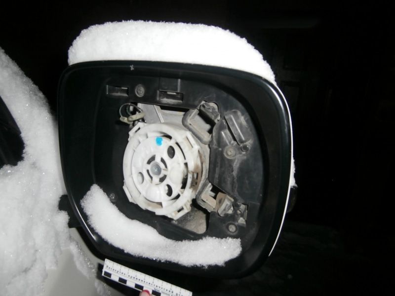 Криминал, Томские новости, автомобили грабители зеркала В Томске задержали серийных похитителей зеркал с дорогих автомобилей