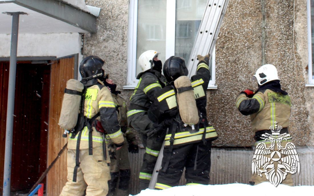 Происшествия, Томские новости, пожар горит огонь сводка происшествий жесть Томска интересные новости В Томске загорелся пятиэтажный жилой дом