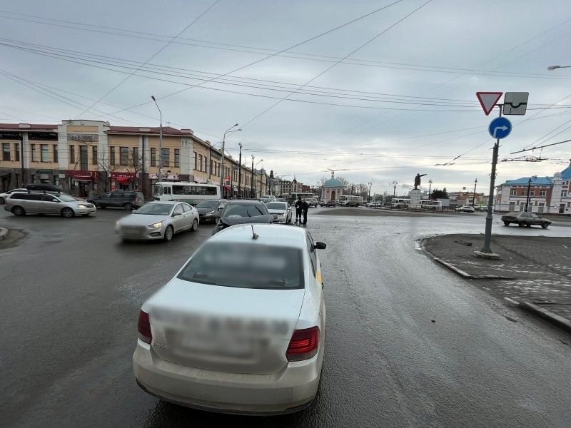 Происшествия, Томские новости, авария ДТП инциденты сводка происшествия интересные новости жесть Томска Пять иномарок столкнулись в центре Томска