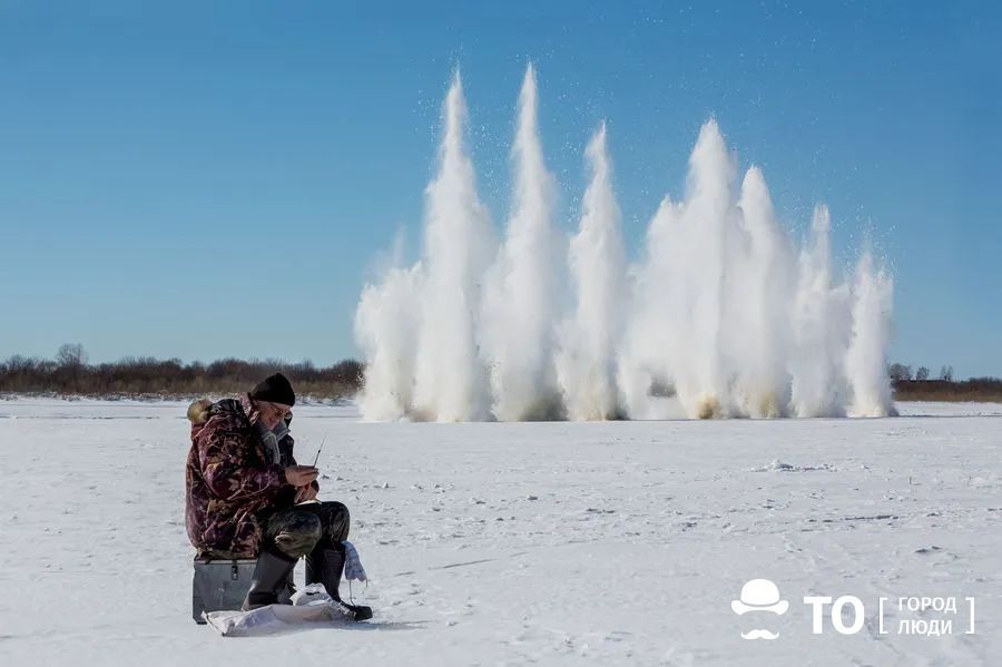 Паводок, Томские новости, лед русло паводок взрыв очистка половодье В Томском районе взорвали лед на Томи