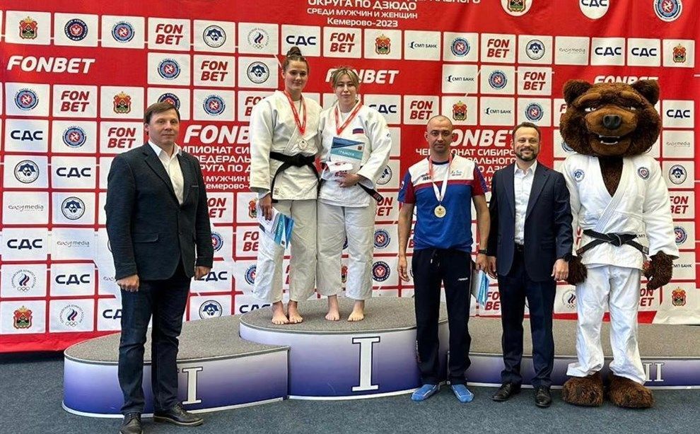 Спорт, Спорт в Томске, Томские новости, дзюдо спорт турнир соревнования состязания интересные новости Томска дзюдо Томская спортсменка победила на чемпионате Сибири по дзюдо