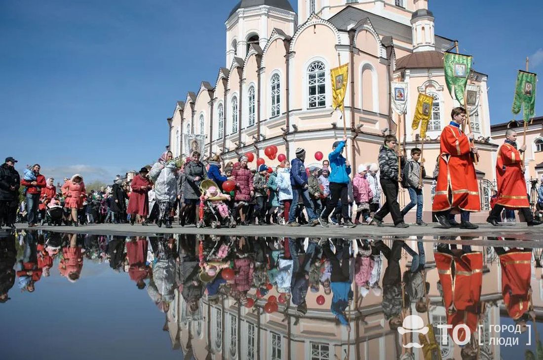 Дороги, Томские новости, крестный ход чтения ограничение схема проезда интересные новости график движения перекрытия пробки в В центре Томска ограничат движение из-за Крестного хода