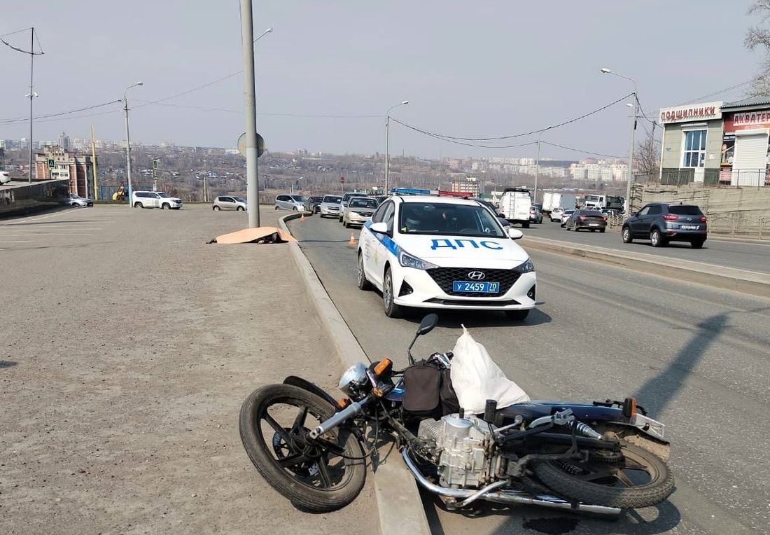 Происшествия, Томские новости, авария ДТП врезались пострадали сводка происшествий жесть Томска интересные новости Пожилой мотоциклист погиб в Томске