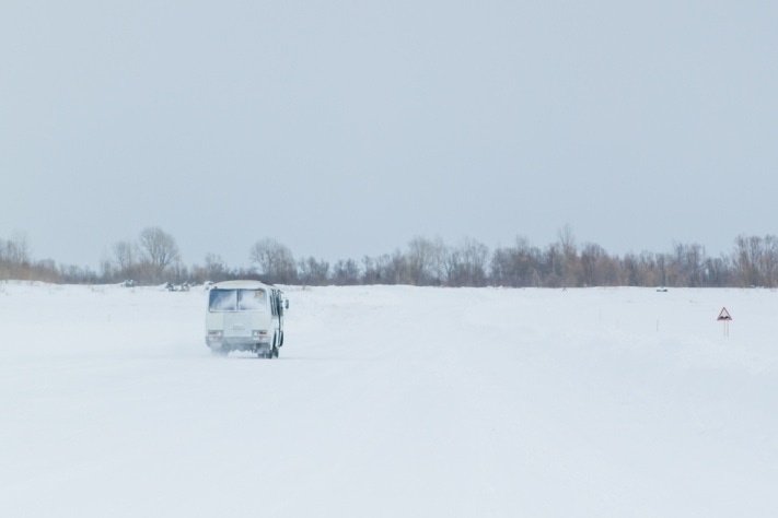 Дороги, Томские новости, переправы движение лёд В Томской области закрыли четыре автозимника и 12 ледовых переправ