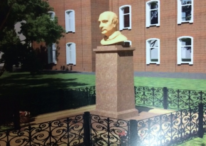 Памятники, Томские новости, В августе в Томске откроют памятник Льву Будницкому В августе в Томске откроют памятник Льву Будницкому