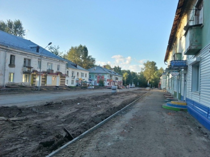 Фото ул дзержинского. Дзержинский рынок Томск. Дзержинского 50 Красноуральск. Красноуральск улица Дзержинского. Дзержинское посёлок Томск.