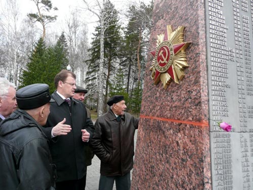 Н.Николайчук, Лагерный сад