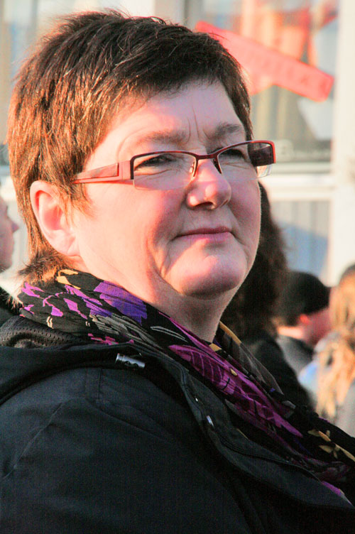 Первое мая в Томске: вечерний концерт на площади перед Дворцом Спорта