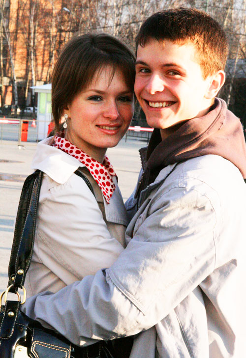 Первое мая в Томске: вечерний концерт на площади перед Дворцом Спорта