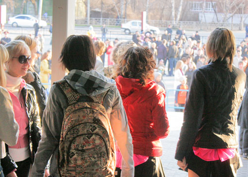 Первое мая в Томске: вечерний концерт на площади перед Дворцом Спорта