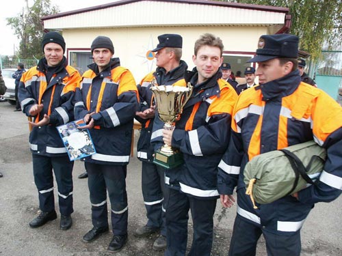 Фото из архива И. Темерева ( областные соревнования смен спасателей, осень 2008 г.)