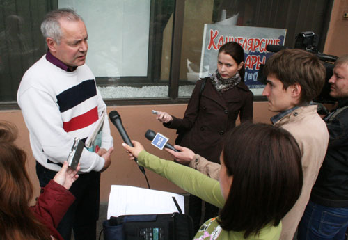 А.Деев, главный редактор газеты