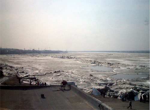 Ледоход на Томи