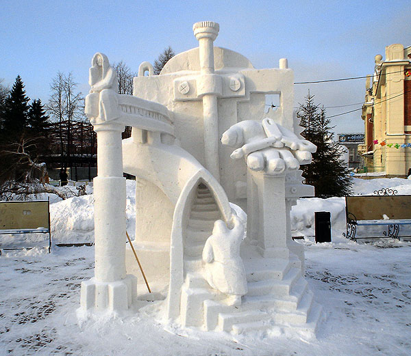 Скульптура Время Артур Шугуров Новосибирск 2010