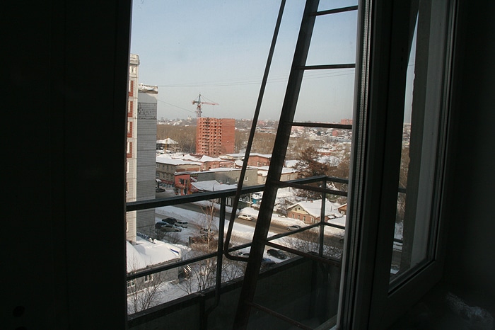 Сибирская 33