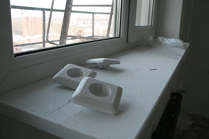 Сибирская 33