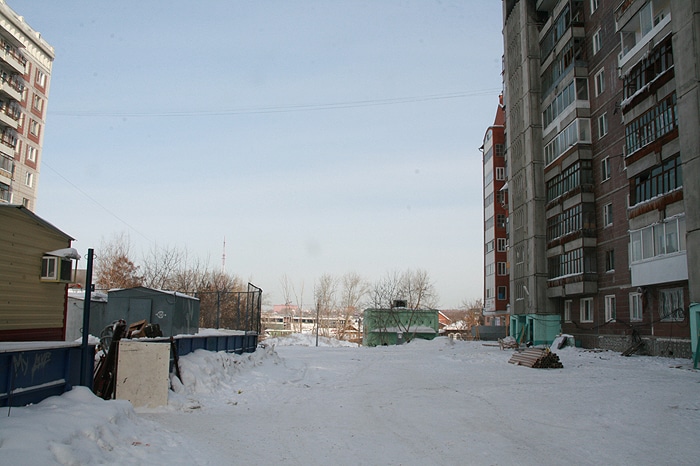 Сибирская 33