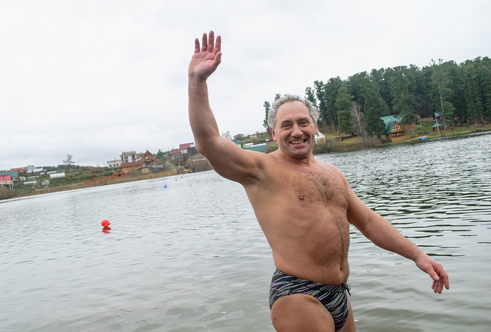 Плавание_в_холодной_воде