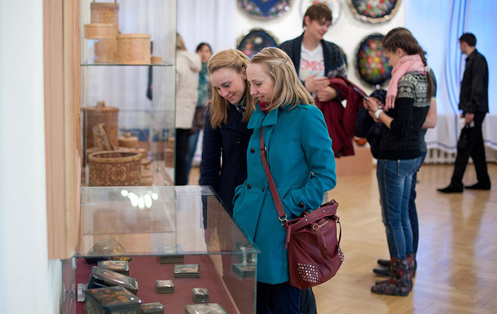 Ночь_в_музее