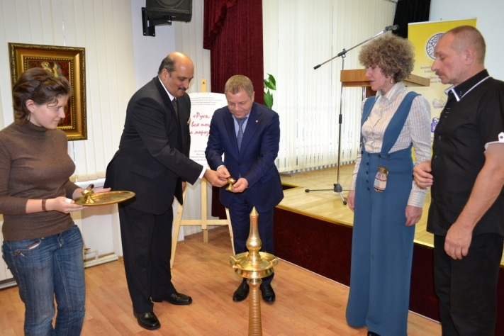 Выставка в посольстве