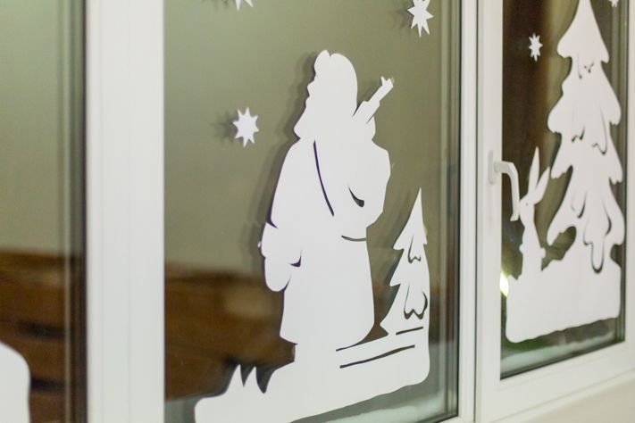 Школа Кристина силуэты окна