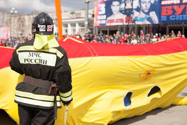 Безопасность, Томские новости, уголовные дела Бегун посадили пожарная безопасность Две томские компании лишились пожарных лицензий, за выдачу которых осудили экс-главу местного управления МЧС