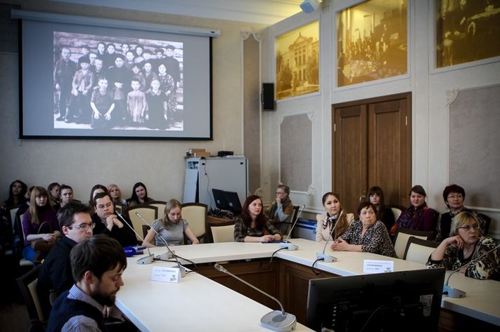 Книга "Как мы жили"