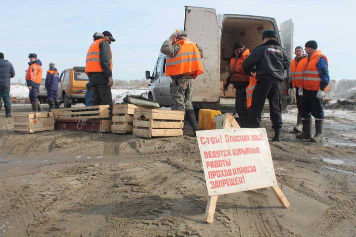 Ледовзрывные работы