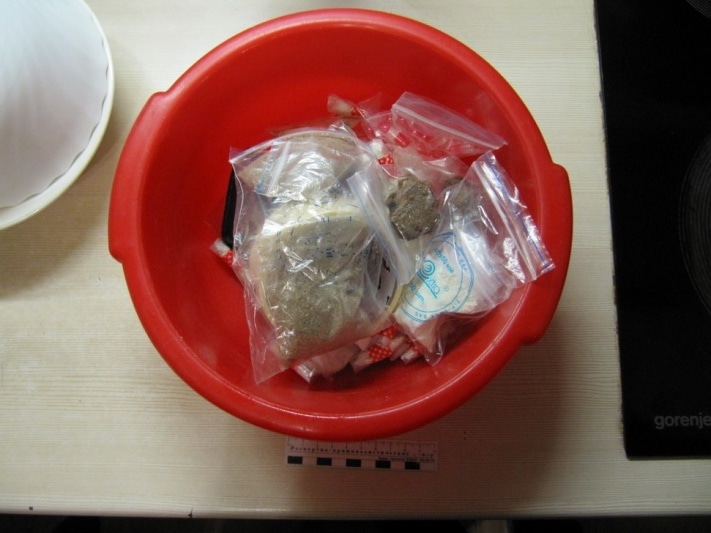 Многодетная мать синтетики