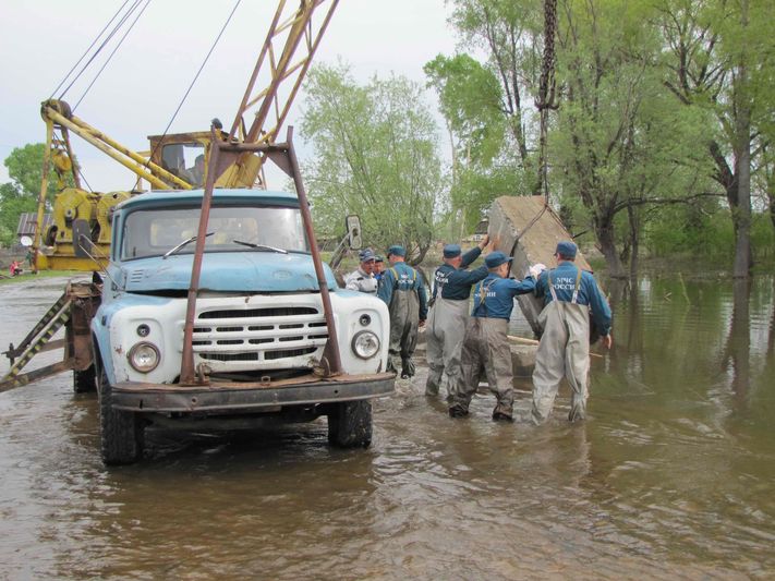 Могочино спасатели помогают