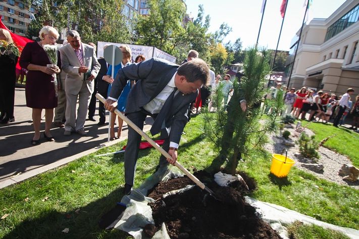 новое здание томского Гуманитарного лицея