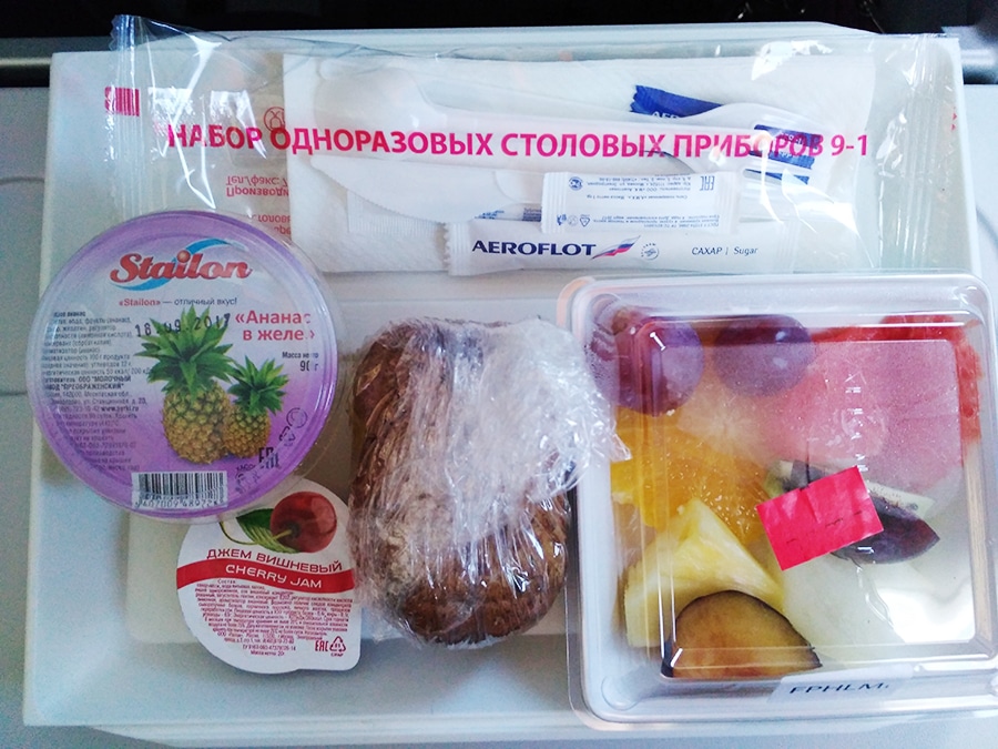 Еда, Еда на борту, Жизненное пространство, Мария Симонова, еда самолет аэрофлот халяль фрукты блюдо спецпитание заказ Еда на борту: фруктовый набор и халяль