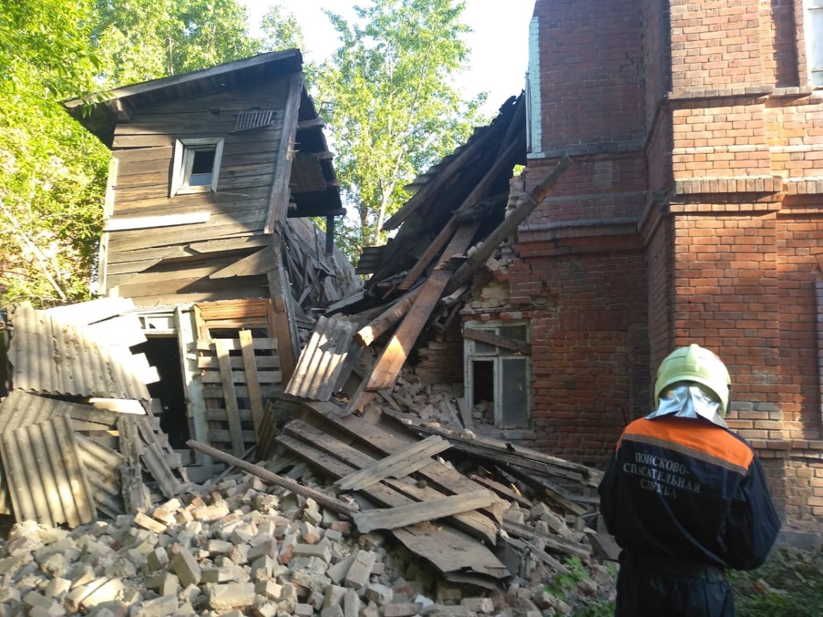Исторический центр, Томские новости, обрушился дом исторический дом упал сломался пострадал В Томске обрушился «дом с кикиморой»