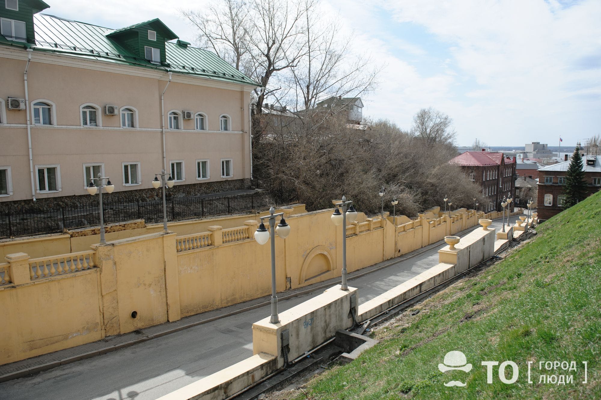 Всегда заходите в подворотни». Интервью с автором семичасовых экскурсий по  Томску - Люди - Томский Обзор – новости в Томске сегодня