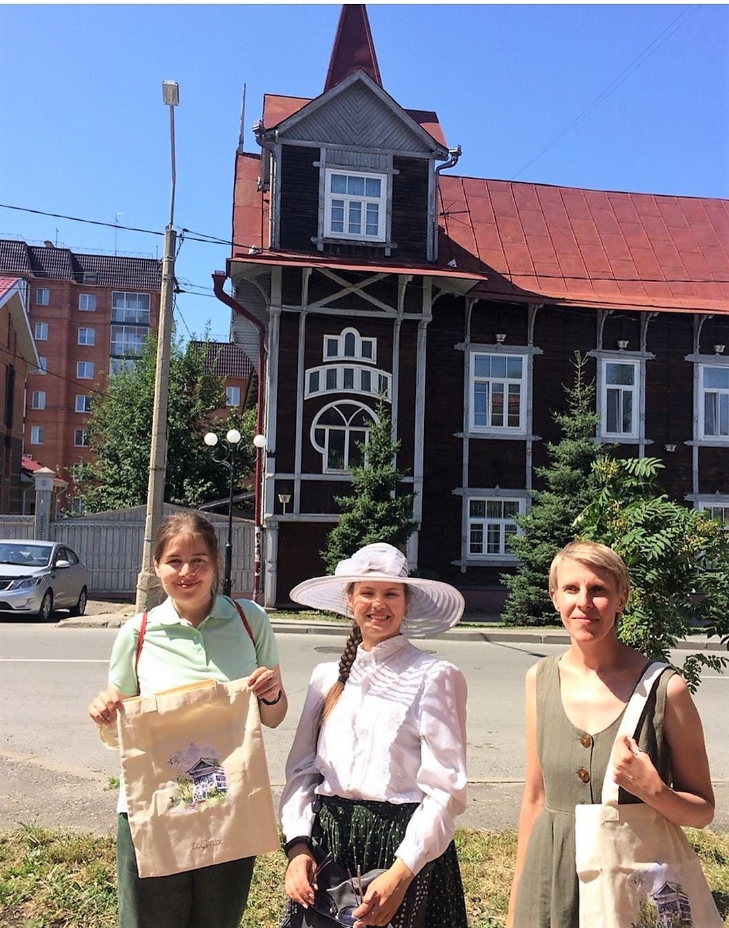 Томск исполняет желания». Прогулка с экскурсоводом Элиной Михальцовой -  Люди - Томский Обзор – новости в Томске сегодня