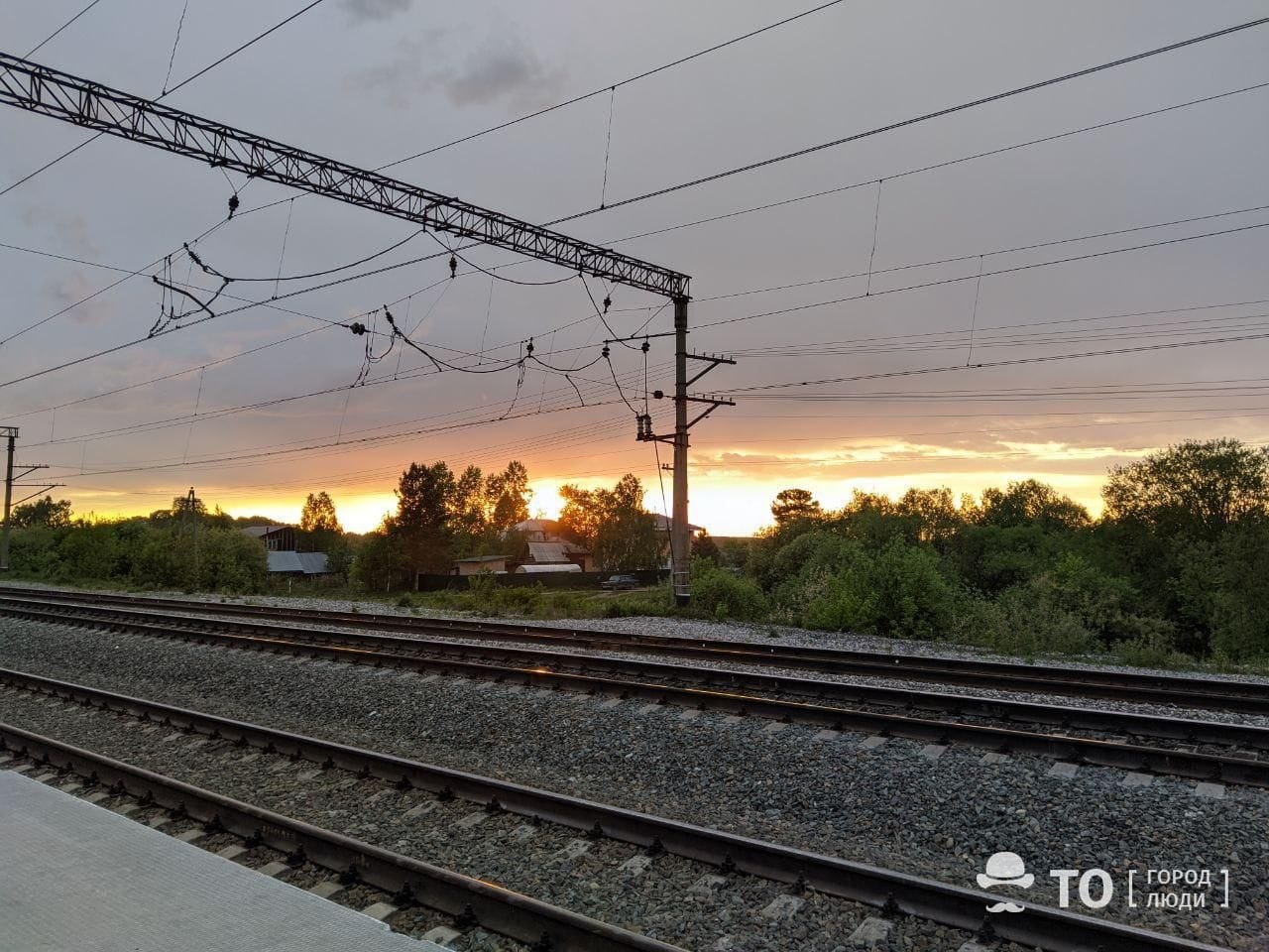 Происшествия, Томские новости, поезд попал под сбили наезд происшествия на железной дороге в Томске Ночью в Томске поезд сбил пьяного томича