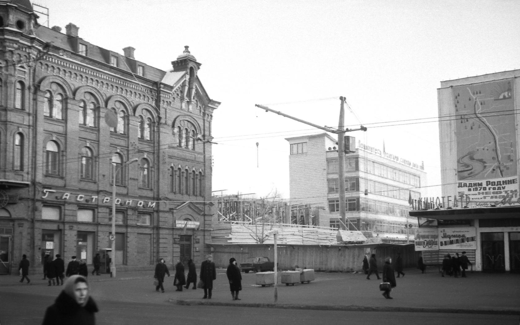 Мне просто хотелось снимать, как растет город».Томск 1960-70-х годов  Владимира Алина - Город - Томский Обзор – новости в Томске сегодня