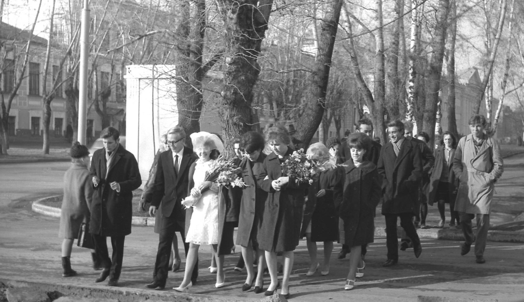 Мне просто хотелось снимать, как растет город».Томск 1960-70-х годов  Владимира Алина - Город - Томский Обзор – новости в Томске сегодня