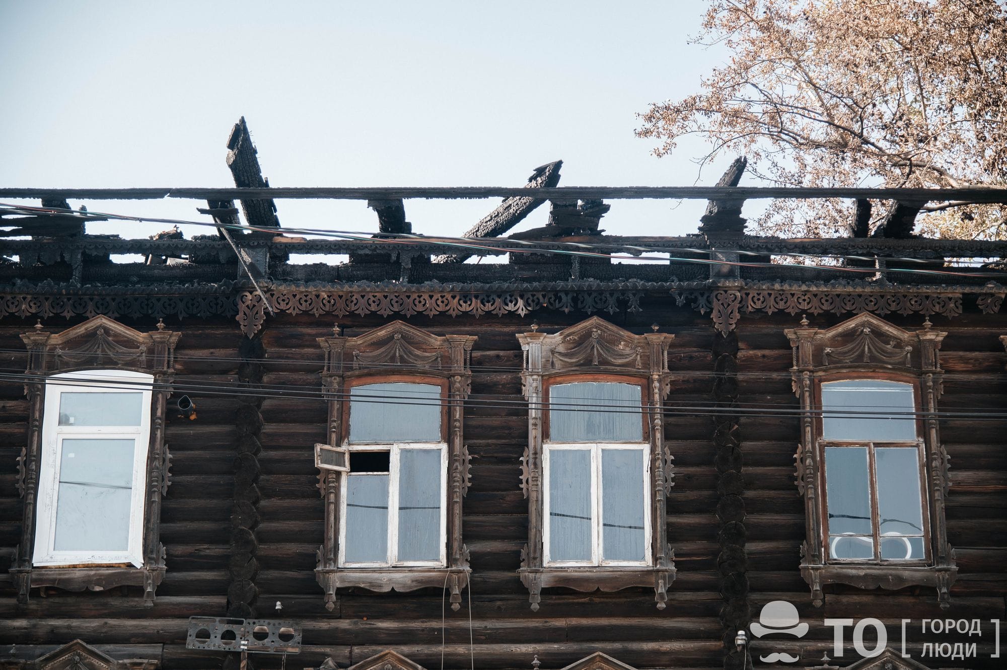 Сделать кровлю дешевле, чем расселить 9 квартир: жители Войкова, 22  выступают за восстановление здания - Город - Томский Обзор – новости в  Томске сегодня