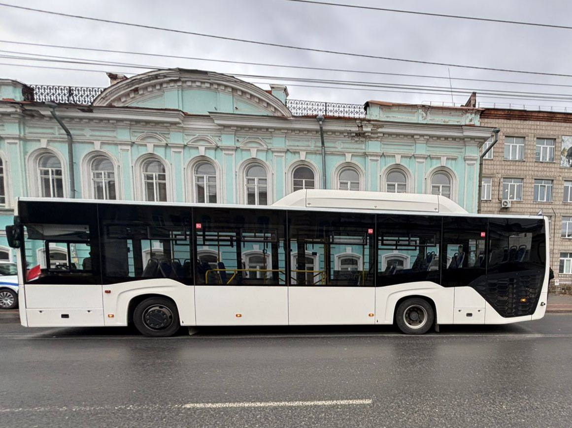 Город, Происшествия, Томские новости, упала маршрутка интересные новости Томска сводка происшествий жесть дорожная обстановка Девочка пострадала во время резкой остановки в томской маршрутке