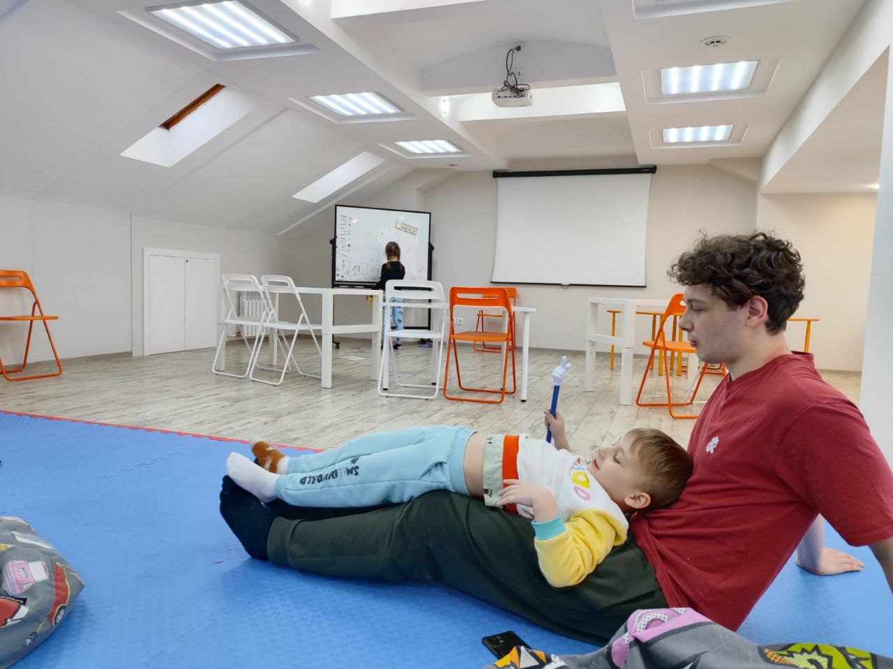 томск нко рас аура педиатр соловьев аустистический спектр нейроотличия Город, Дети города, Работа, Работа в Томске