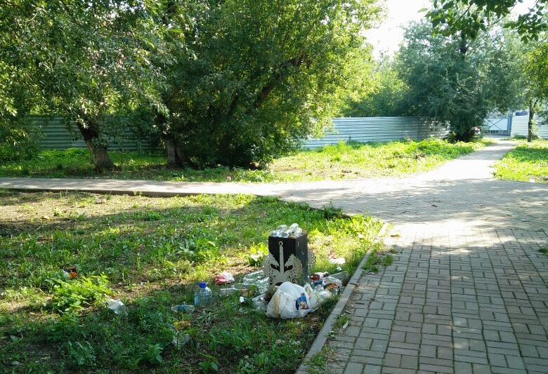 Томские новости, прокуратура проверка киоск сквер благоустройство Прокуратура требует от мэрии навести порядок в томском сквере и убрать табачный киоск (ФОТО)