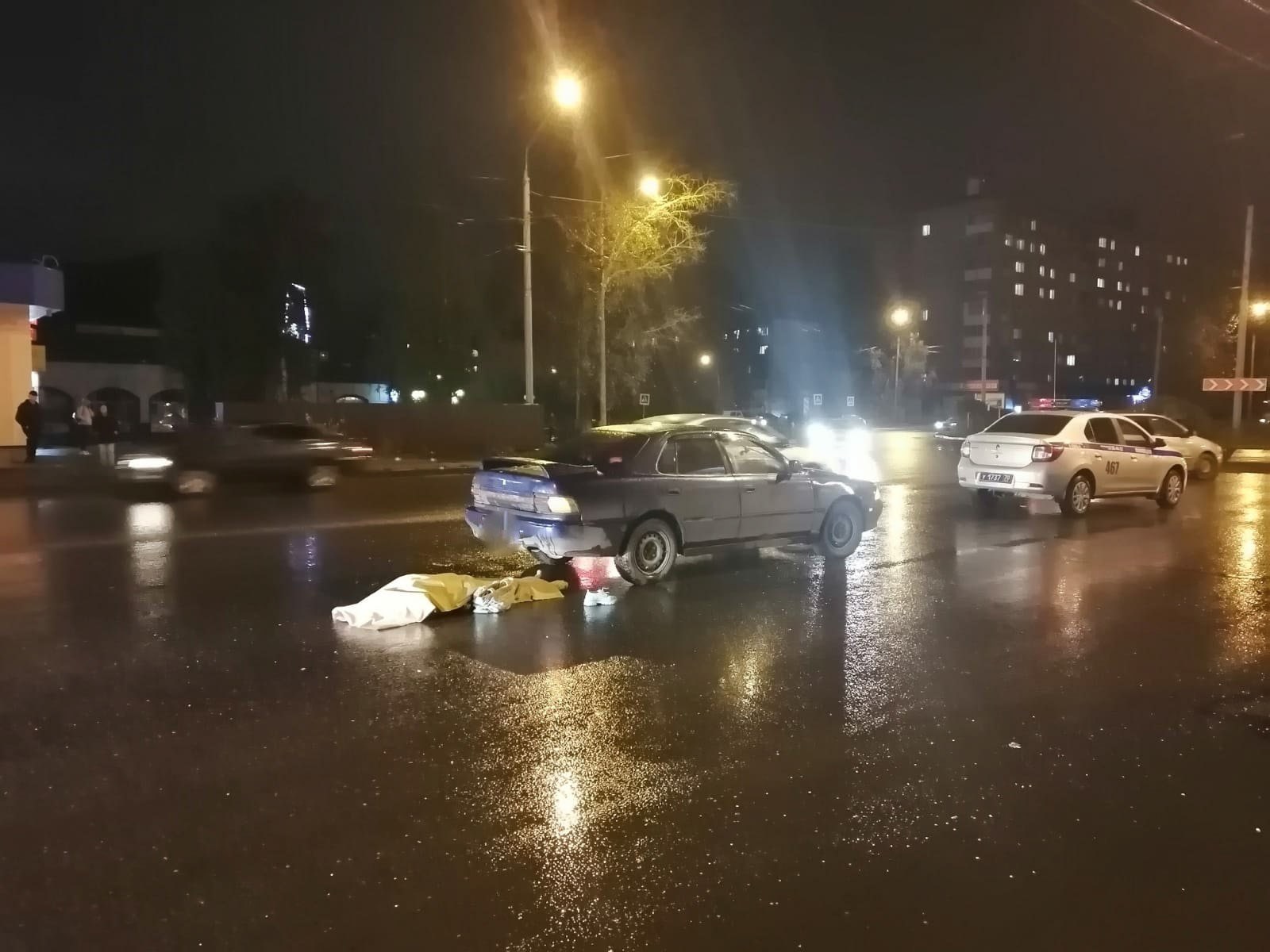 Происшествия, Томские новости, авария ДТП врезались пострадали жесть Томска Пешехода, переходившего дорогу в неположенном месте, насмерть сбили в Томске