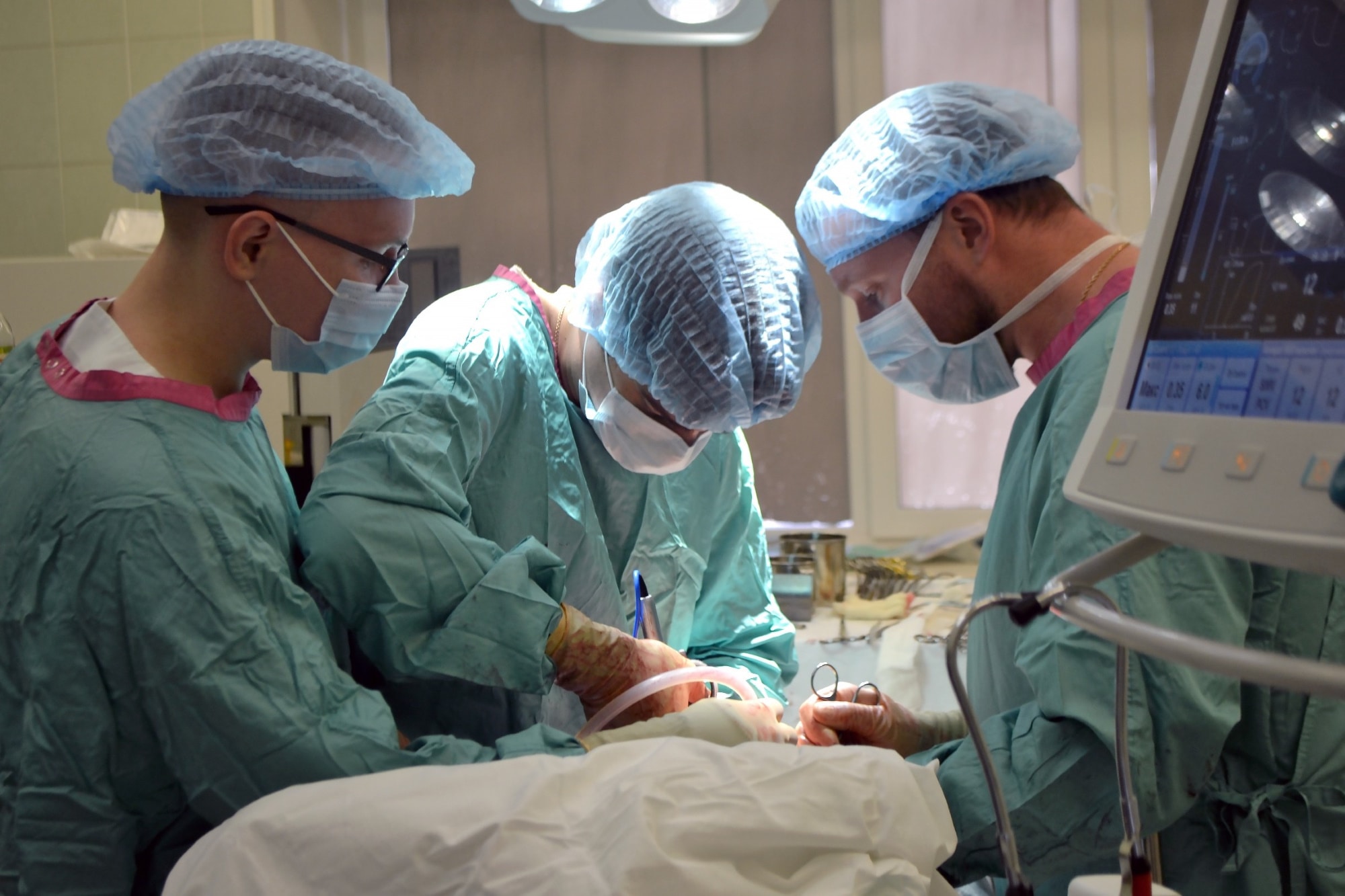 Медицина и здоровье, Томские новости, опухоль вырезали гигансткое новообразование В Томске пациентке удалили 12-килограммовую опухоль