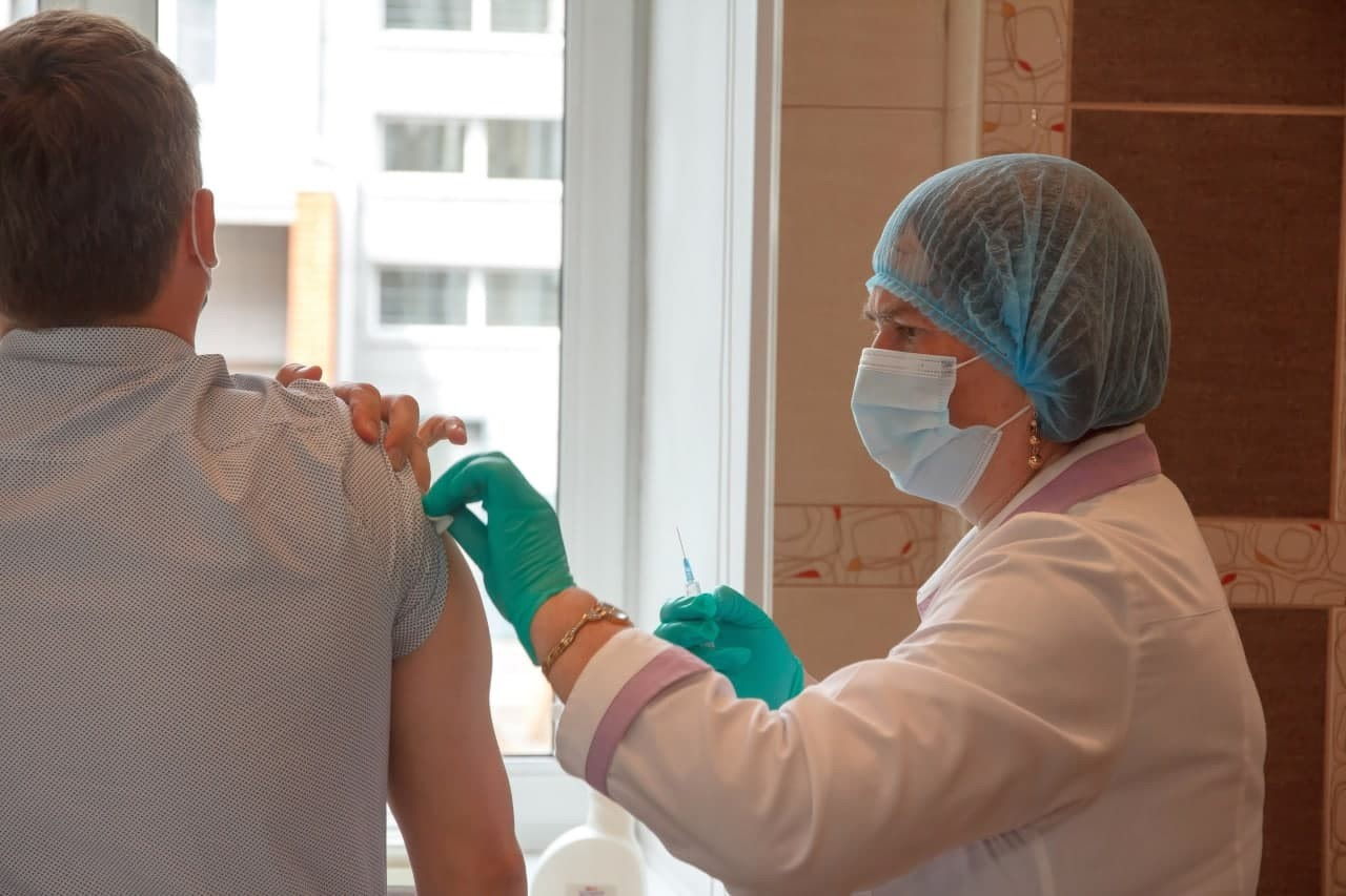 Коронавирус (Covid-19), Томские новости, мегаполис прививки уколы вакцинация В томском «Мегаполисе» открылся пункт вакцинации от COVID-19