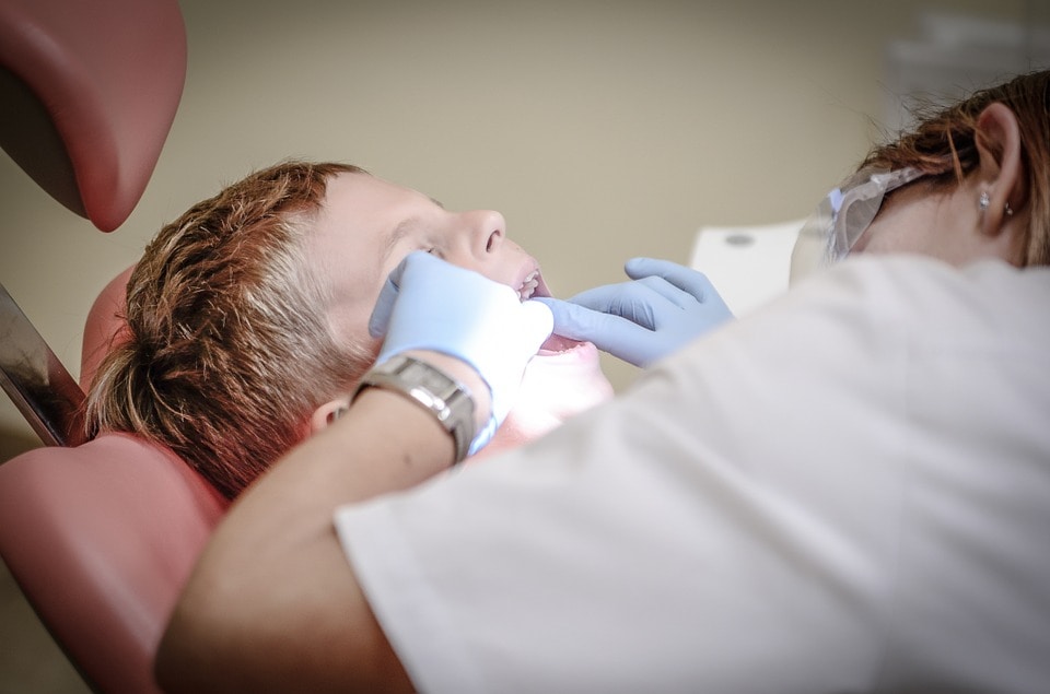 Социальная сфера, Томские новости, образование зубы ребенку сделать учиться стоматологи В двух томских школах открылись стоматологические кабинеты